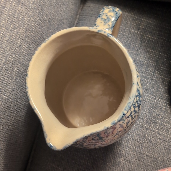 Robinson Ransbottom 2qt Ceramic Pitcher - Picture 5 of 7